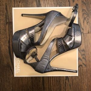 Michael Kors Leighton ankle strap heels NWT